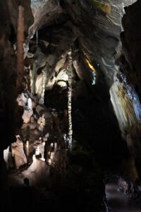 Illuminated stalactite wall with warm-white LED lighting in Herrmann’s Cave